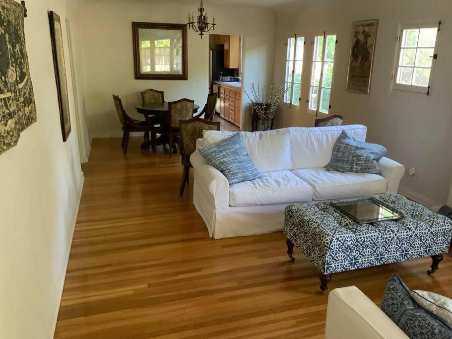 House, Walking Distance From Universal Studios ロサンゼルス エクステリア 写真