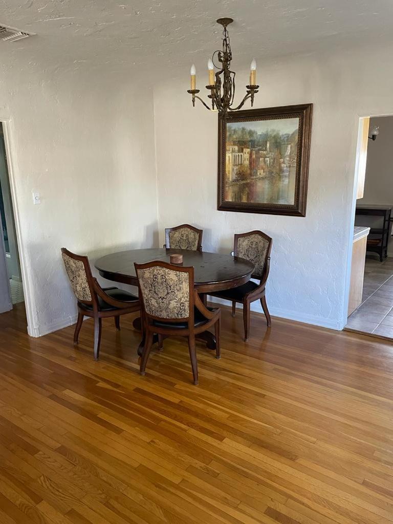 House, Walking Distance From Universal Studios ロサンゼルス エクステリア 写真